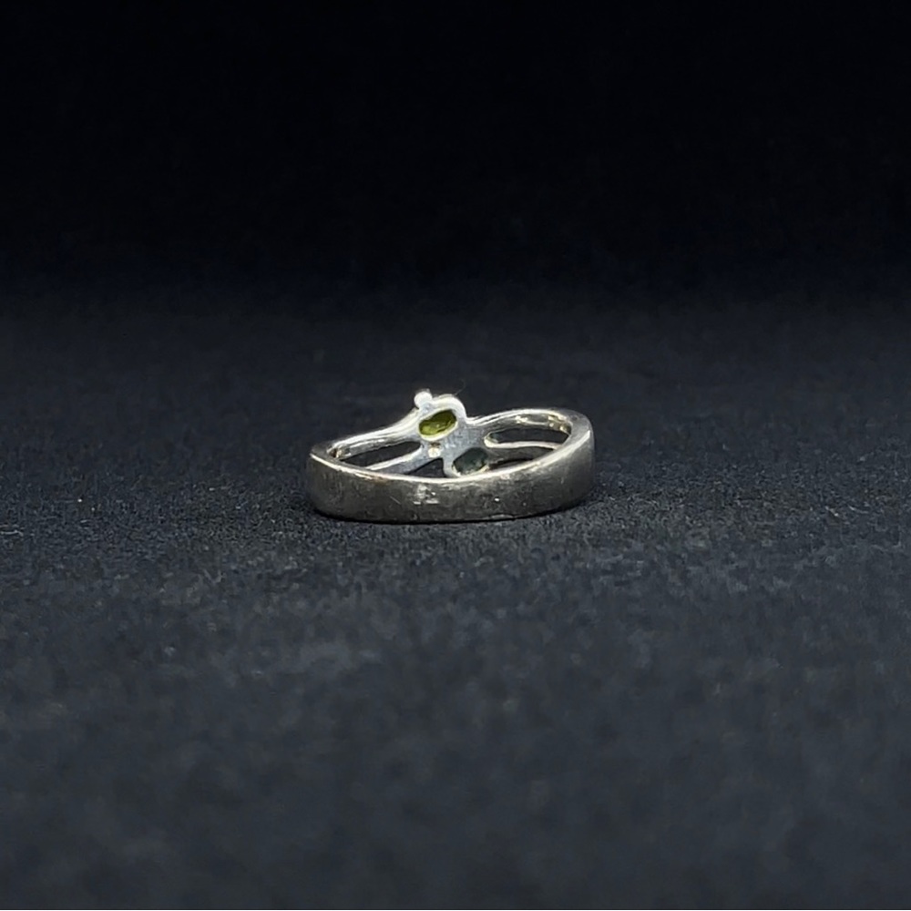 STERLING SILVER RING WITH STONES - Picture 5 of 5